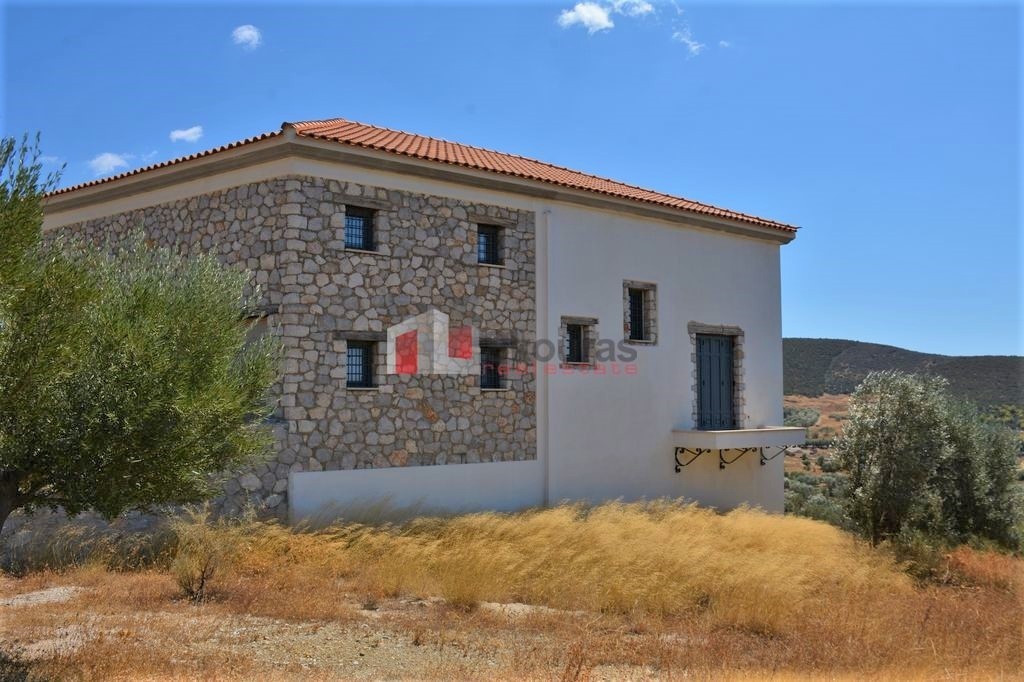 Μονοκατοικία 180 τ.μ. προς πώληση, Αχλαδίτσα