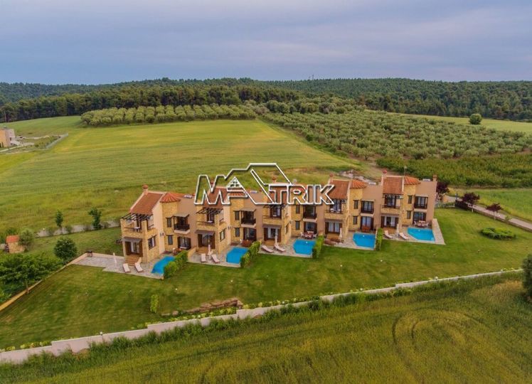 Συγκρότημα διαμερισμάτων 600 τ.μ. προς πώληση, Σανή