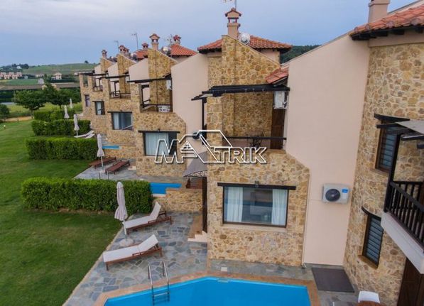 Apartment complex 600 sqm for sale, Chalkidiki, Kassandra