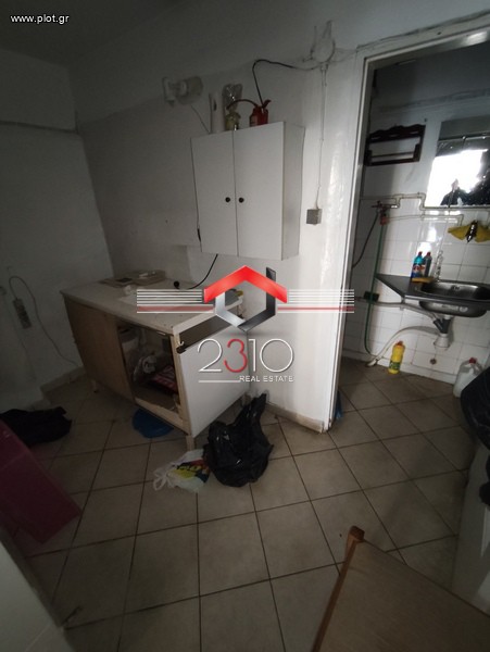 Κατάστημα 35 τ.μ. προς ενοικίαση, Νέα Παραλία