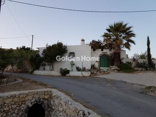 Οικόπεδο 2.100 τ.μ. για πώληση