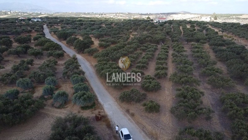 Οικόπεδο 1.375 τ.μ. πρός πώληση, Ν. Ηρακλείου, Γούβες