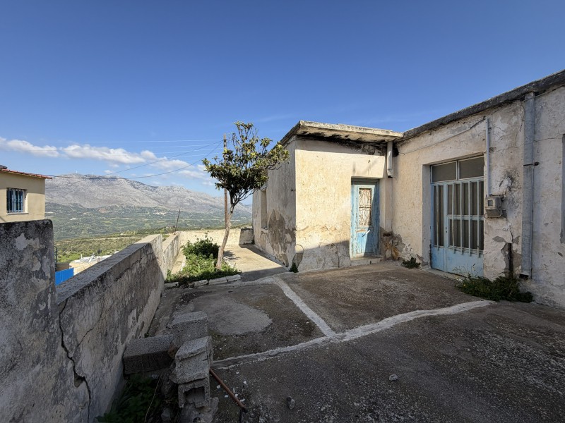 Μονοκατοικία 127 τ.μ. προς πώληση, Ν. Ηρακλείου, Γοργολαϊνη