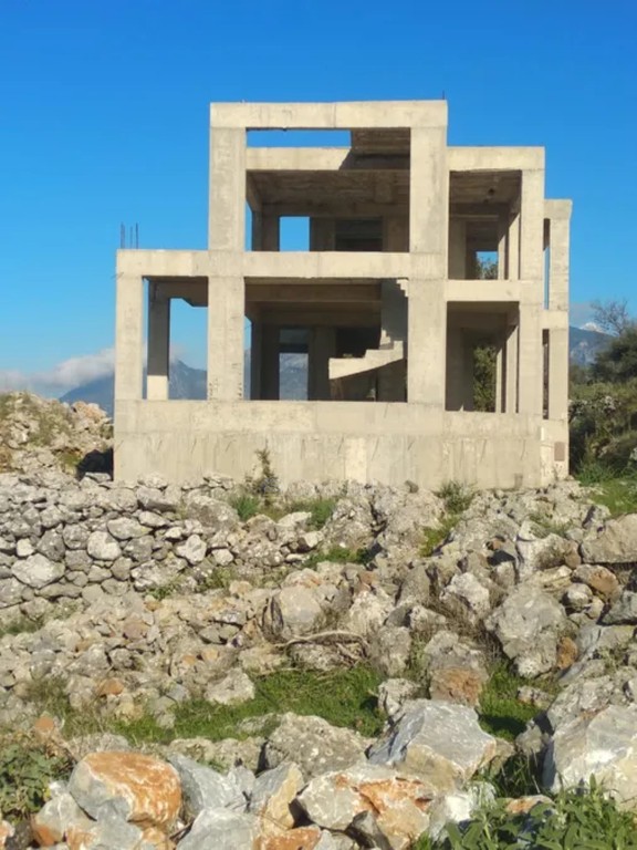 Συγκρότημα διαμερισμάτων 311 τ.μ. προς πώληση, Νομιτσής