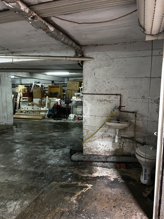 Parking 155 τ.μ. προς πώληση, Αθήνα - Νότια Προάστια, Ζωγράφου