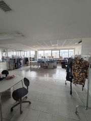 Επιχειρηματικό κτίριο 2.380 τ.μ. για πώληση