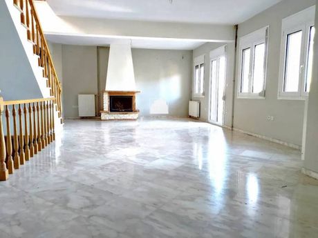 Μεζονέτα 270 τ.μ. προς ενοικίαση