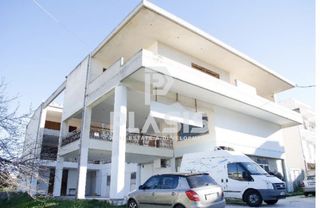 Επιχειρηματικό κτίριο 813 τ.μ. για πώληση