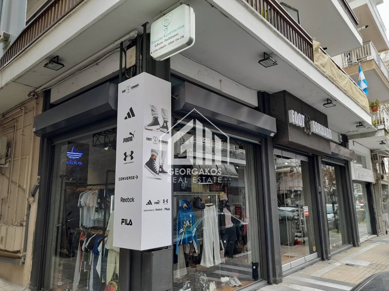 Κατάστημα 185 τ.μ. προς ενοικίαση, Κέντρο Νεάπολης
