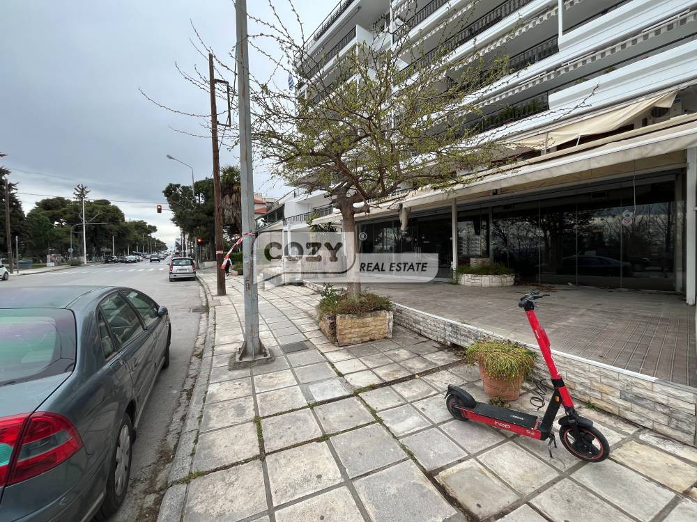 Κατάστημα 410 τ.μ. προς ενοικίαση, Αρετσού