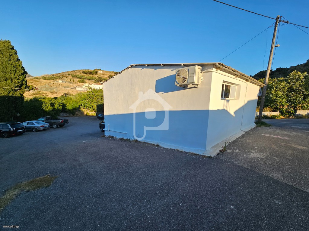 Κατάστημα 85 τ.μ. πρός πώληση, Ν. Ρεθύμνου, Λάμπη
