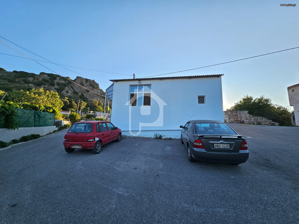 Κατάστημα 85 τ.μ. πρός πώληση, Ν. Ρεθύμνου, Λάμπη