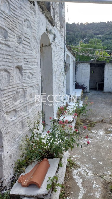 Μονοκατοικία 137 τ.μ. πρός πώληση, Ν. Σάμου, Ικαρία