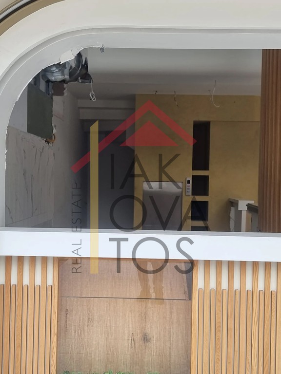 Κατάστημα 126 τ.μ. προς ενοικίαση, Κάτω Γλυφάδα