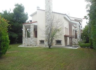 Μονοκατοικία 500 τ.μ. για ενοικίαση