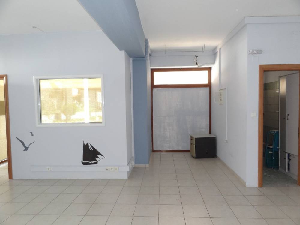 Κατάστημα 80 τ.μ. προς ενοικίαση, Λιμνοπούλα