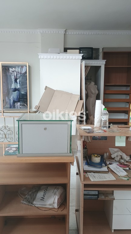 Κατάστημα 111 τ.μ. προς ενοικίαση, Χαριλάου