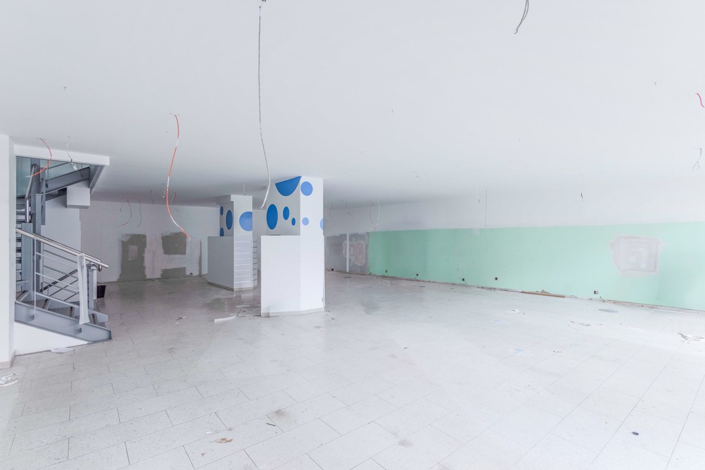 Κατάστημα 533 τ.μ. πρός ενοικίαση, Αθήνα - Βόρεια Προάστια, Αγία Παρασκευή