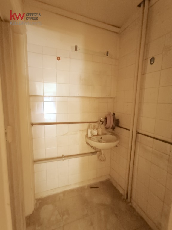 Κατάστημα 18,50 τ.μ. προς ενοικίαση, Νέα Παραλία