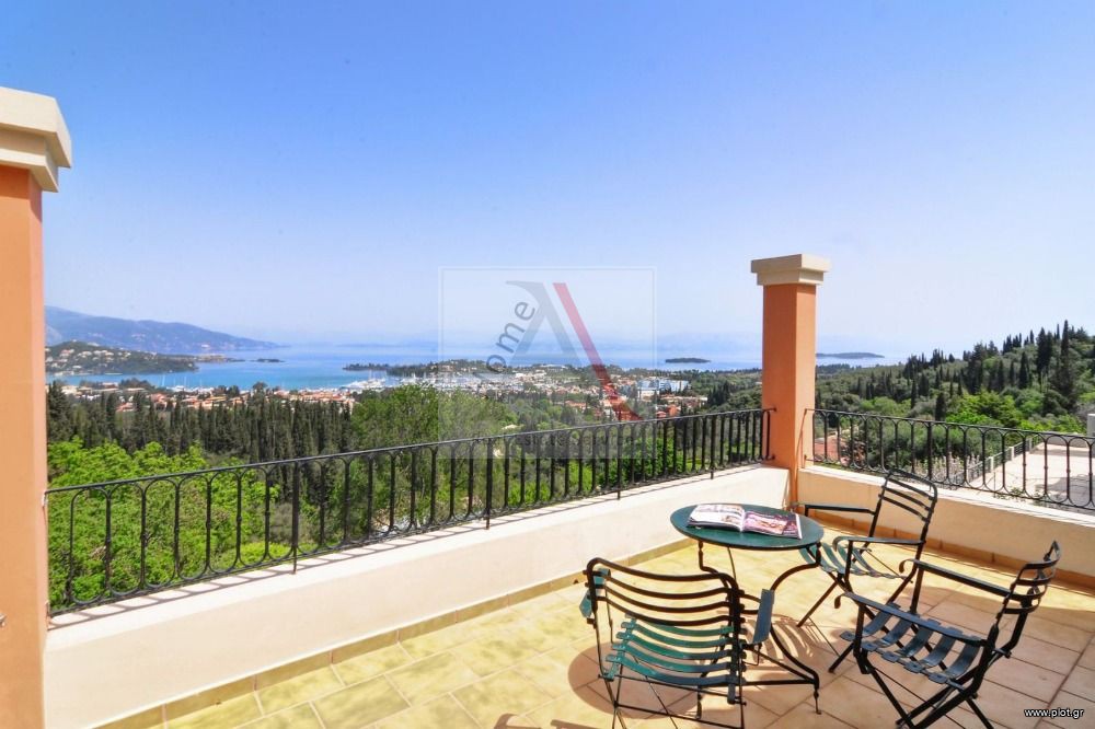 Βίλλα 650 τ.μ. πρός πώληση, Ν. Κέρκυρας, Κέρκυρα