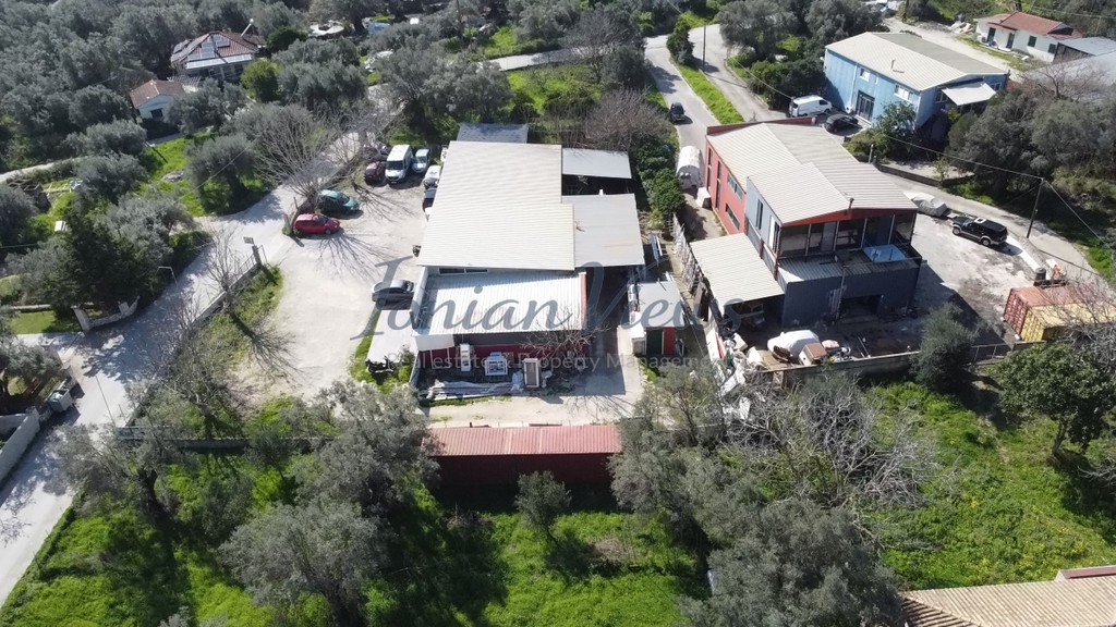 Επιχειρηματικό κτίριο 307 τ.μ. προς πώληση, Ελλόμενο