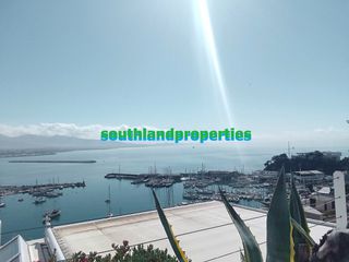 Μονοκατοικία 210 τ.μ. για ενοικίαση, Πειραιάς, Καστέλλα-thumb-1
