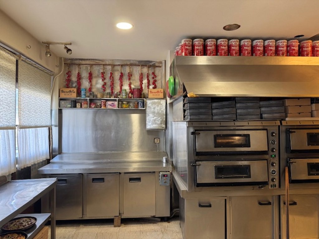 Store 70 sqm for sale, Magnesia, Volos