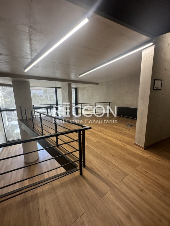 Επιχειρηματικό κτίριο 547 τ.μ. προς ενοικίαση, Λόφος Σικελίας