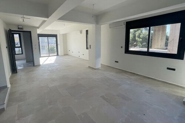 Επιχειρηματικό κτίριο 340 τ.μ. για ενοικίαση, Αθήνα - Βόρεια Προάστια, Μαρούσι