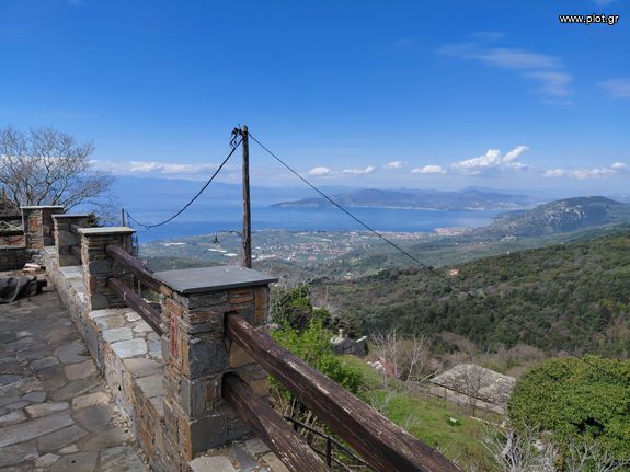 Συγκρότημα διαμερισμάτων 460 τ.μ. για πώληση, Μαγνησία, Μηλιές