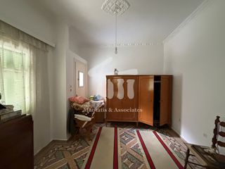 Μονοκατοικία 240 τ.μ. για πώληση, Πειραιάς, Αγία Σοφία-thumb-1