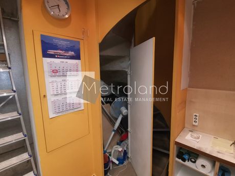 Store 35 sqm for rent