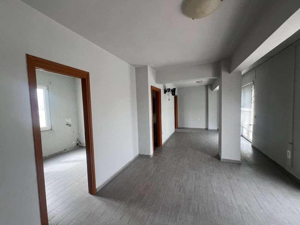 Επιχείρηση 800 τ.μ. προς πώληση, Ν. Ηρακλείου, Γούβες