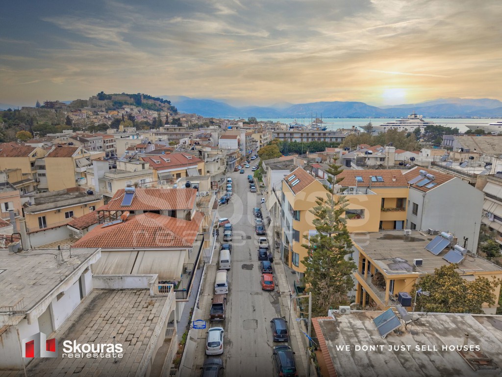 Κατάστημα 83 τ.μ. προς ενοικίαση, Κέντρο Ναυπλίου