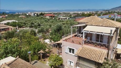 Μονοκατοικία 220 τ.μ. για πώληση