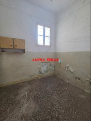 Μονοκατοικία 173 τ.μ. για πώληση, Πειραιάς, Αγία Σοφία-thumb-9