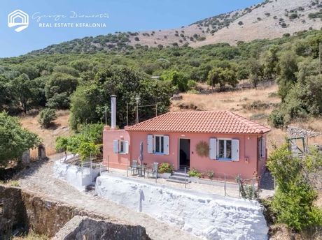 Detached home 53 sqm for sale