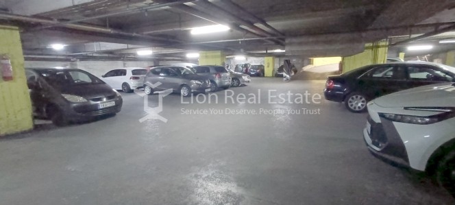 Parking 4.100 τ.μ. προς πώληση, Αθήνα - Κέντρο, Κέντρο