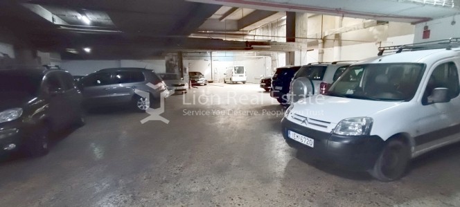 Parking 4.100 τ.μ. προς πώληση, Αθήνα - Κέντρο, Κέντρο