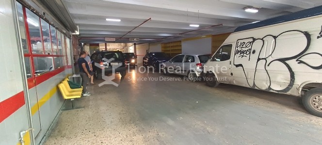 Parking 4.100 τ.μ. προς πώληση, Αθήνα - Κέντρο, Κέντρο