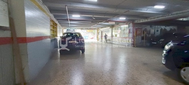 Parking 4.100 τ.μ. προς πώληση, Αθήνα - Κέντρο, Κέντρο