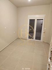 Διαμέρισμα 70 τ.μ. για πώληση, Πειραιάς, Καμίνια-thumb-13