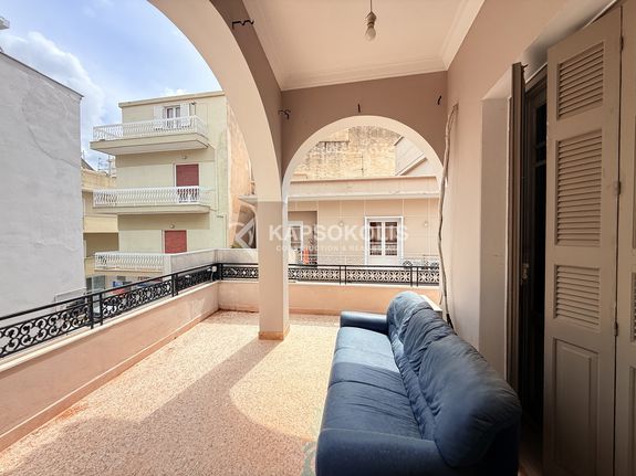Apartment 150 sqm for rent, Argosaronikos Islands, Salamina