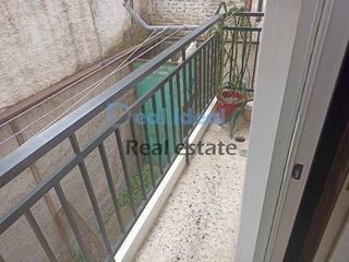 Διαμέρισμα 73 τ.μ. για πώληση, Πειραιάς, Αγία Σοφία-thumb-5