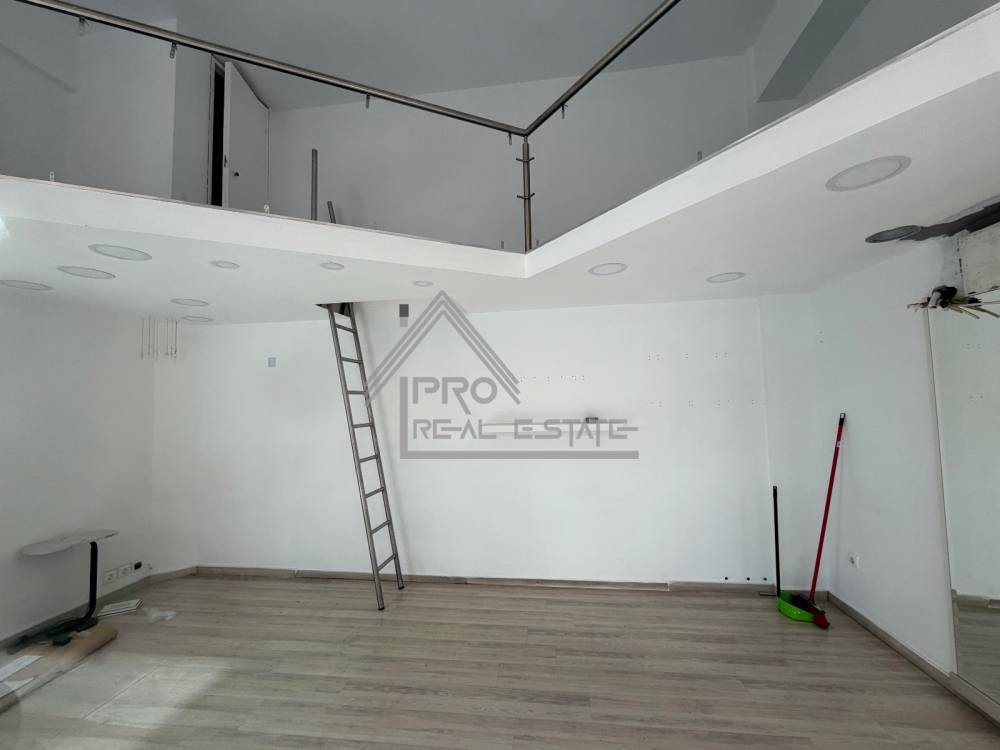 Κατάστημα 30 τ.μ. πρός ενοικίαση, Πειραιάς - Προάστια, Κερατσίνι