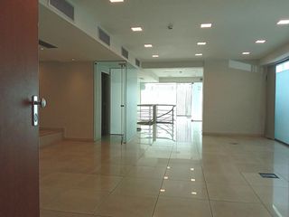 Κατάστημα 175 τ.μ. για ενοικίαση, Πειραιάς, Λιμάνι-thumb-4