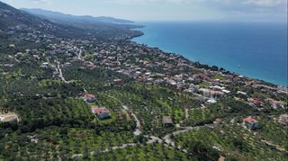 Αγροτεμάχια 2.115 τ.μ. για πώληση, Μεσσηνία, Καλαμάτα-thumb-16