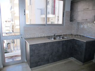 Διαμέρισμα 50 τ.μ. για πώληση, Πειραιάς, Καλλίπολη-thumb-1