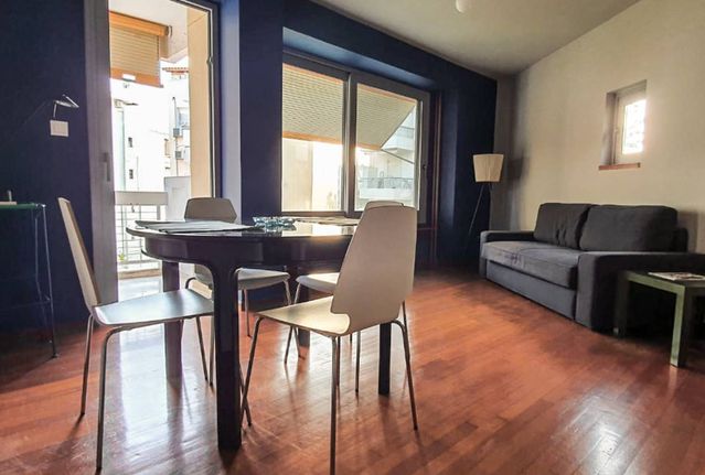Apartment 52 sqm for rent, Athens - South, Alimos