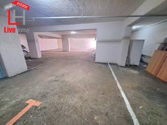 Parking 11 sqm for rent, Athens - North, Chalandri